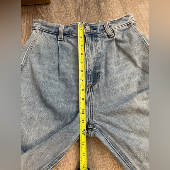 Aritizia Denim Forum The Luanne High Rise Tapered Jeans 30L High-waisted Size 25 - Picture 8 of 11